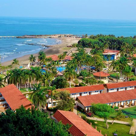Qualton Club Ixtapa All Inclusive Eksteriør bilde