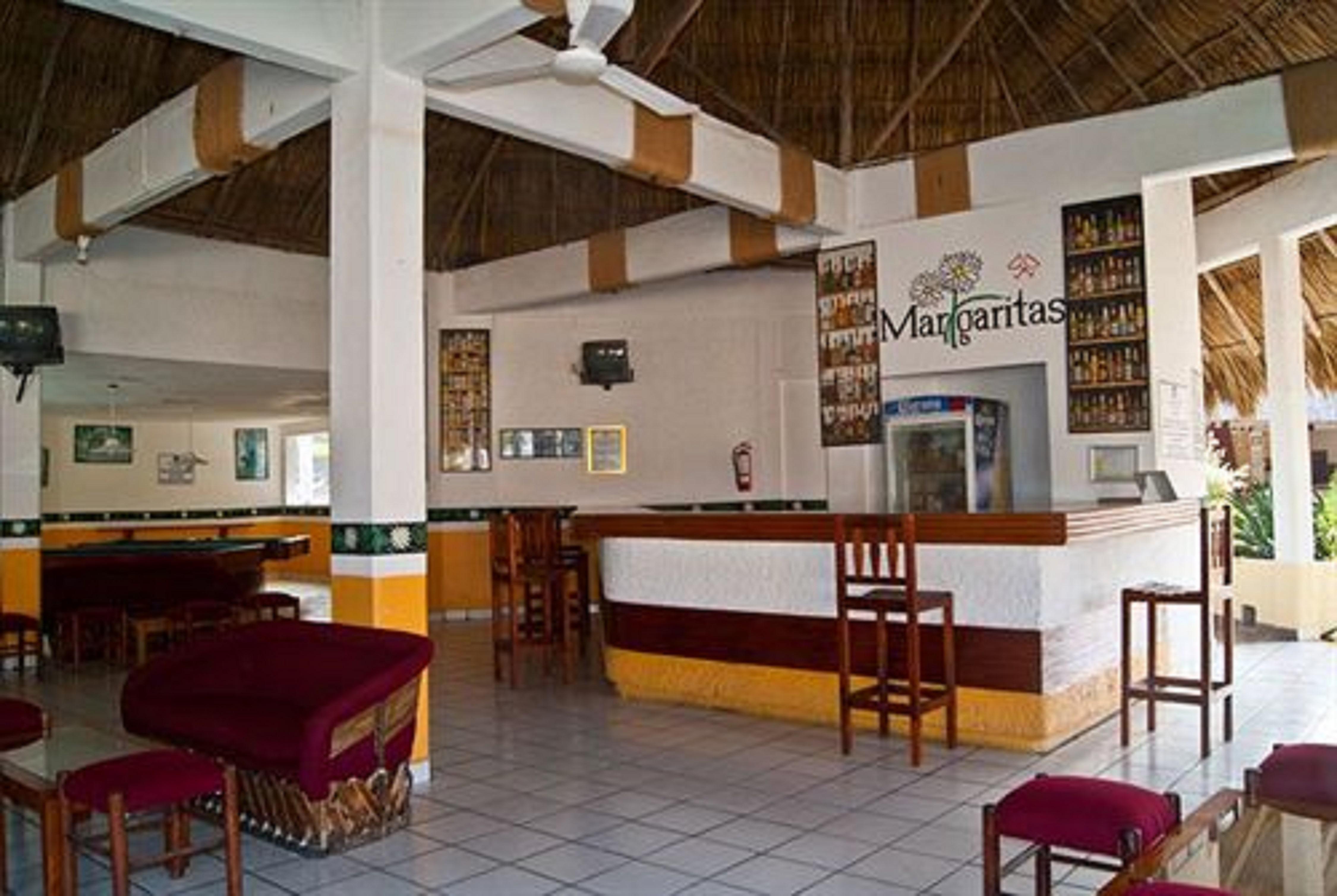 Qualton Club Ixtapa All Inclusive Eksteriør bilde