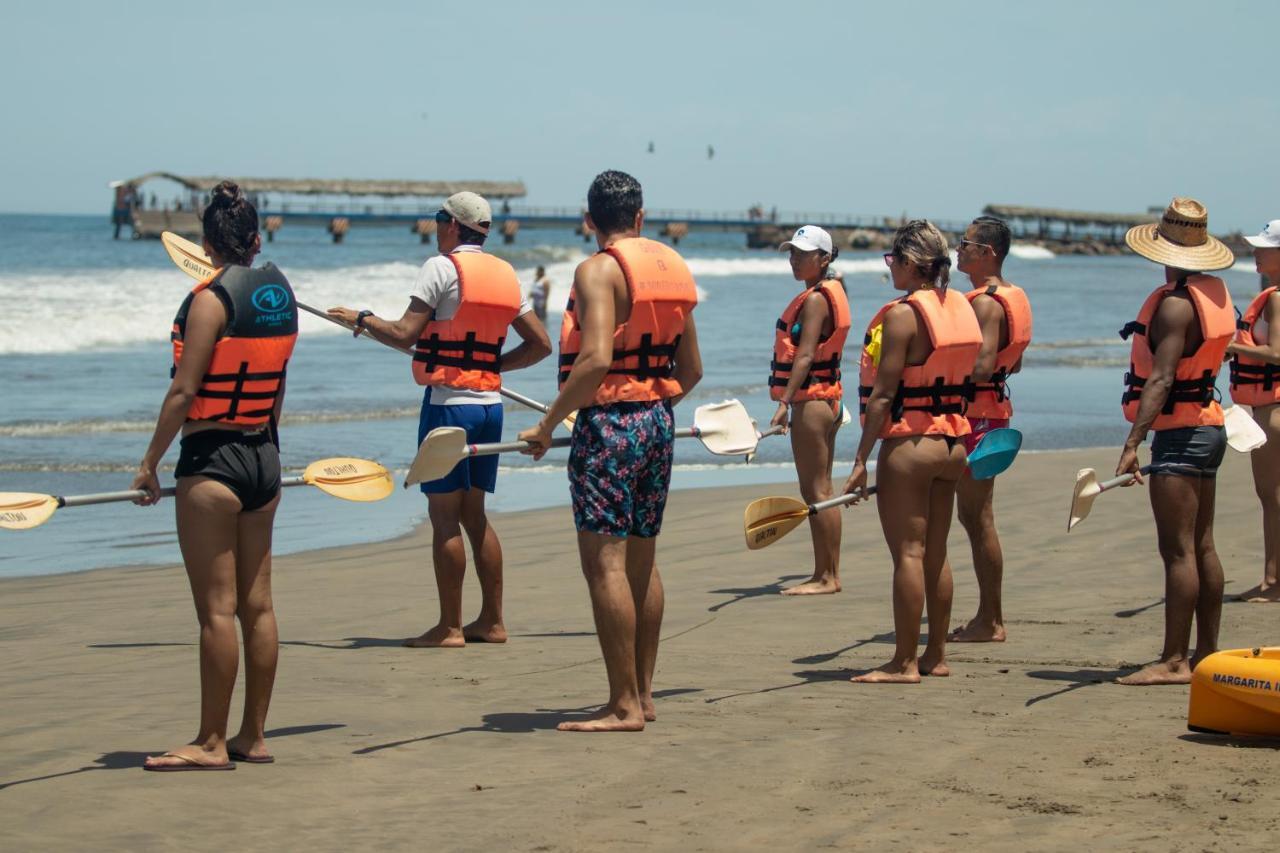 Qualton Club Ixtapa All Inclusive Eksteriør bilde