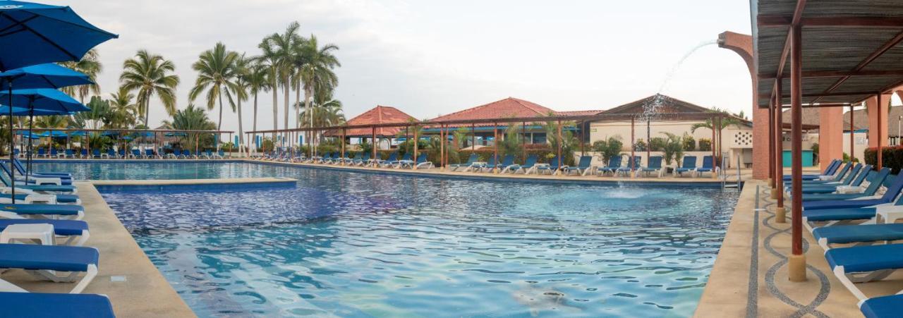 Qualton Club Ixtapa All Inclusive Eksteriør bilde